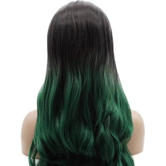 24” Green Ombre Middle Part Lacefront bodywave wig